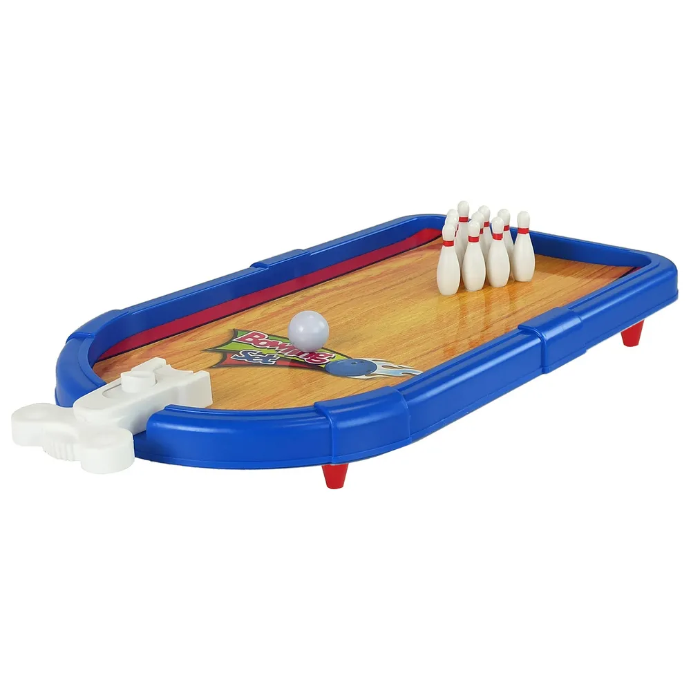 Elementy zestawu: plansza, piłeczki, kosz, kręgle, tarcza