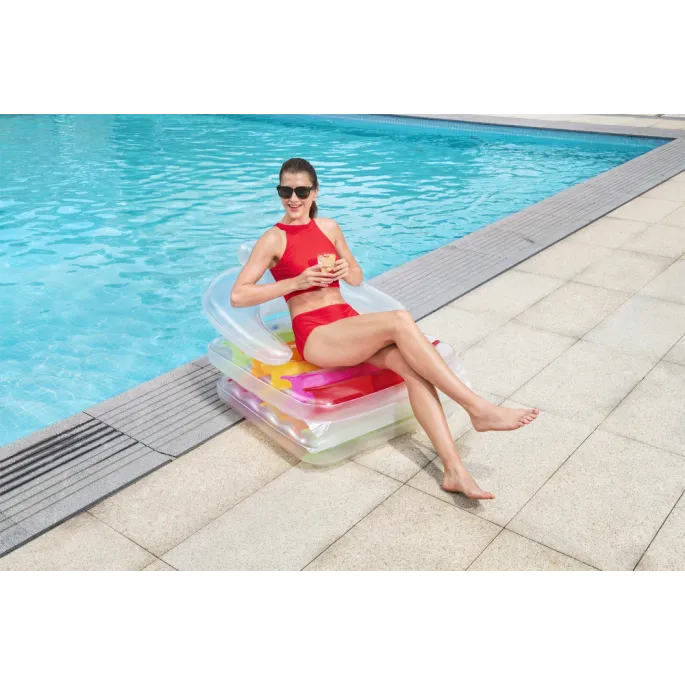 Praktyczny materac dmuchany PVC odpowiedni na wyjazdy wakacyjne