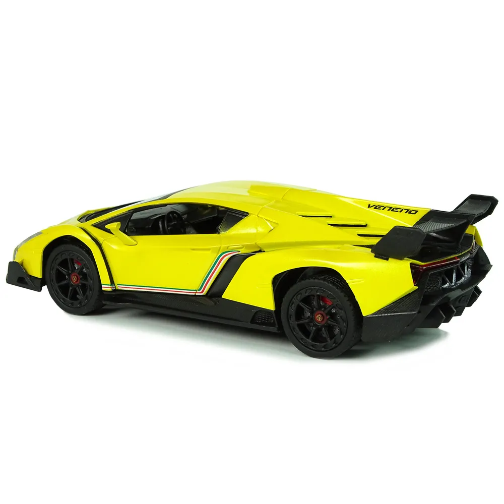 Auto Lamborghini Veneno RC w intensywnym żółtym kolorze widok z boku