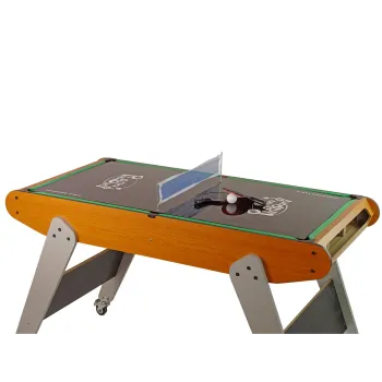 Gra w hokeja stołowego na stole do gier