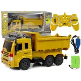 Zdalnie sterowana wywrotka budowlana w klasycznym żółtym kolorze