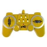 Zbliżenie na realistyczną kabinę wywrotki z czarnymi detalami