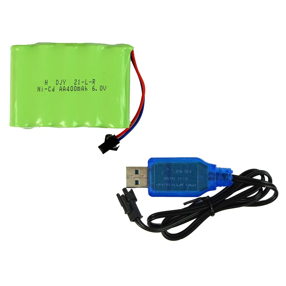 Widok wywrotki podczas jazdy po nierównej nawierzchni