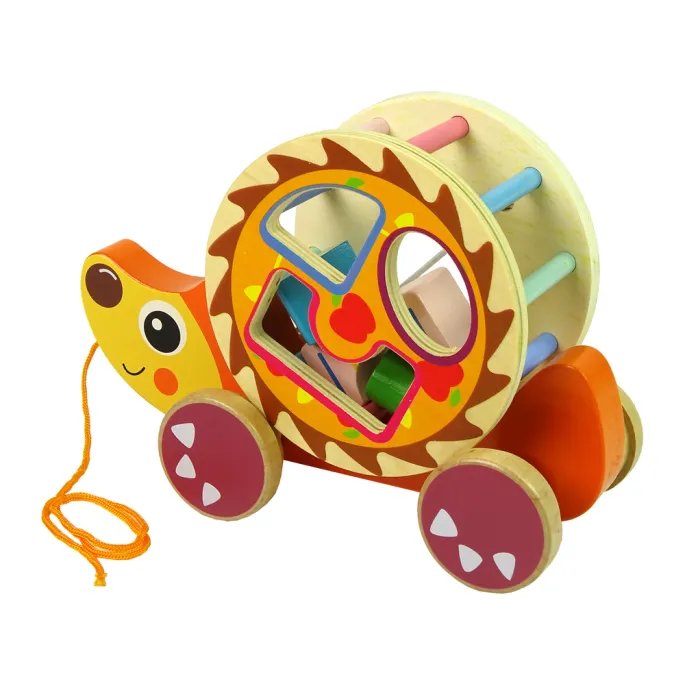 Zestaw: drewniany jeżyk do ciągnięcia i trzy kolorowe klocki