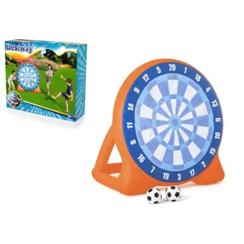 Dmuchana tarcza do gry Bestway 52307 ustawiona na trawie w ogrodzie