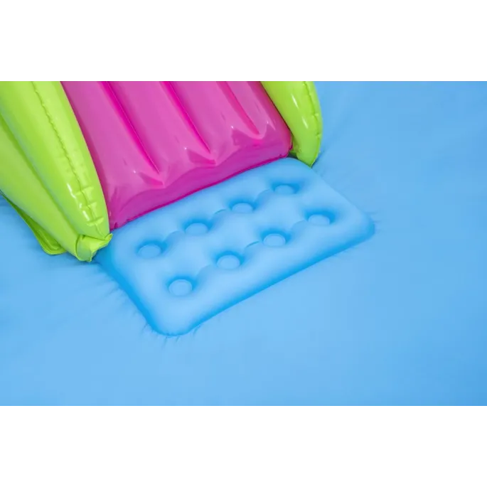 Dmuchana zjeżdżalnia i basenik ogrodowy dla maluchów