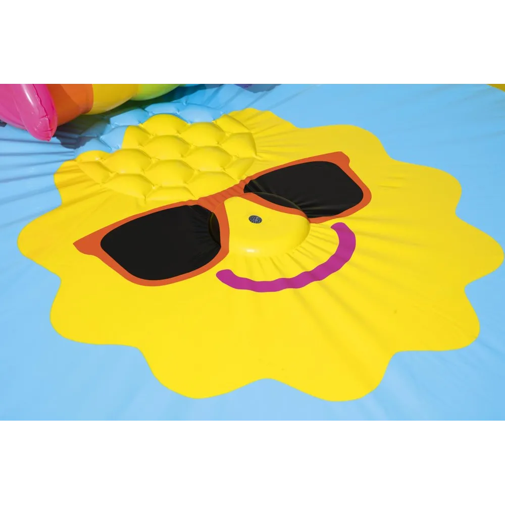 Basen letni dla dzieci ze zjeżdżalnią i elementami tropikalnymi