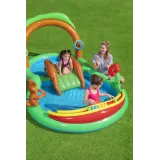 Detal miękkich ścianek i wytrzymałego PVC placu zabaw Bestway 53093