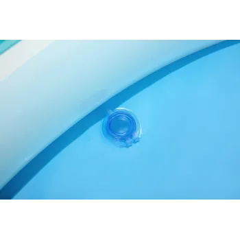 Basen dziecięcy z wodnymi atrakcjami do aktywnej zabawy na zewnątrz