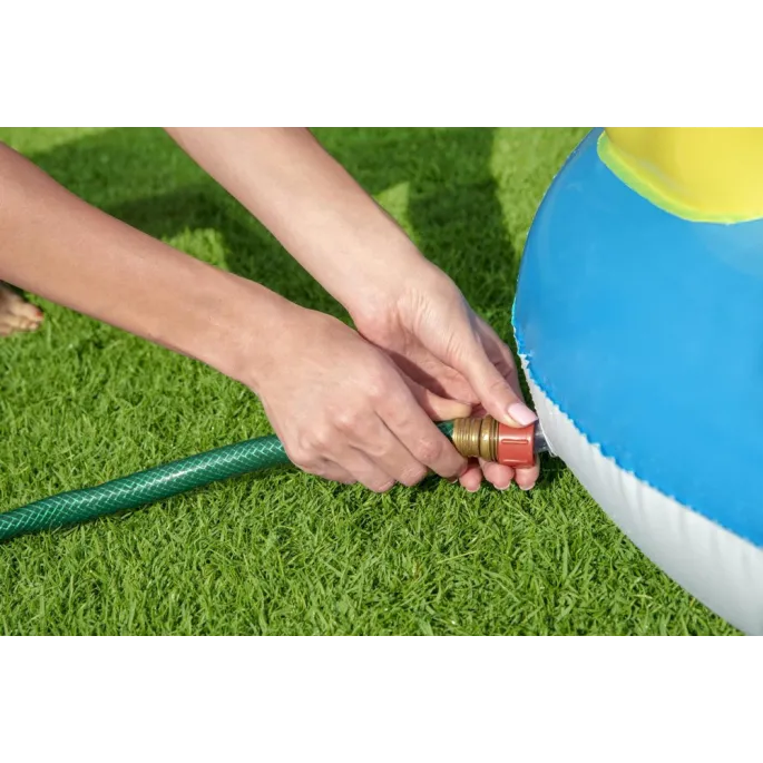 dzieci bawiące się na zjeżdżalni dmuchanego placu Bestway