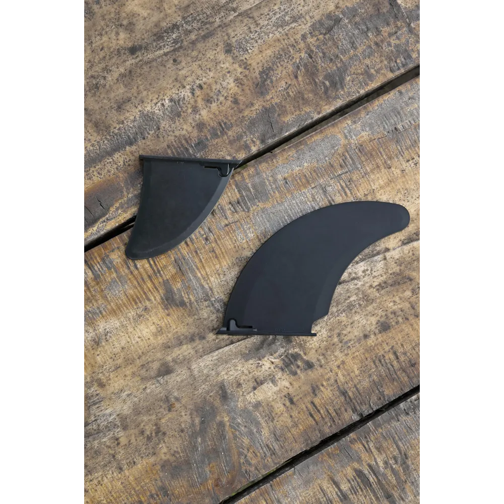 Konstrukcja kajaka Bestway z liną bezpieczeństwa wokół obrzeża