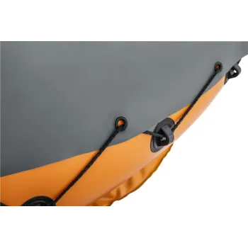 Wiosła aluminiowe i nadmuchiwany kajak Bestway gotowe do wodowania