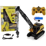 Zdalnie sterowany dźwig żuraw 1:12 podczas zabawy na dywanie