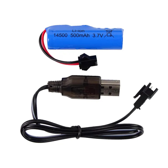 Akcesoria zestawu – bateria, ładowarka USB i pilot do dźwigu RC