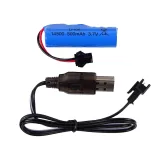 Akcesoria zestawu – bateria, ładowarka USB i pilot do dźwigu RC