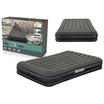 Dmuchany materac Bestway 67699 o wymiarach 203x152x36 cm na jasnym tle