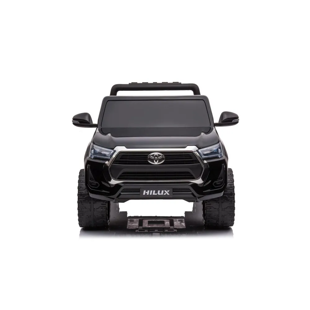Auto Na Akumulator Toyota Hilux DK-HL860 Czarne