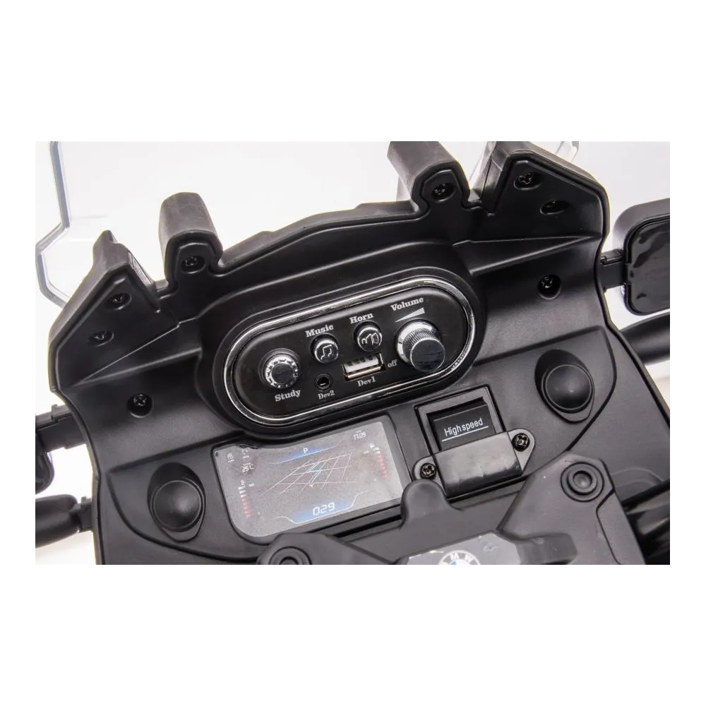 Dziecięcy motocykl na akumulator z efektownymi detalami policyjnymi