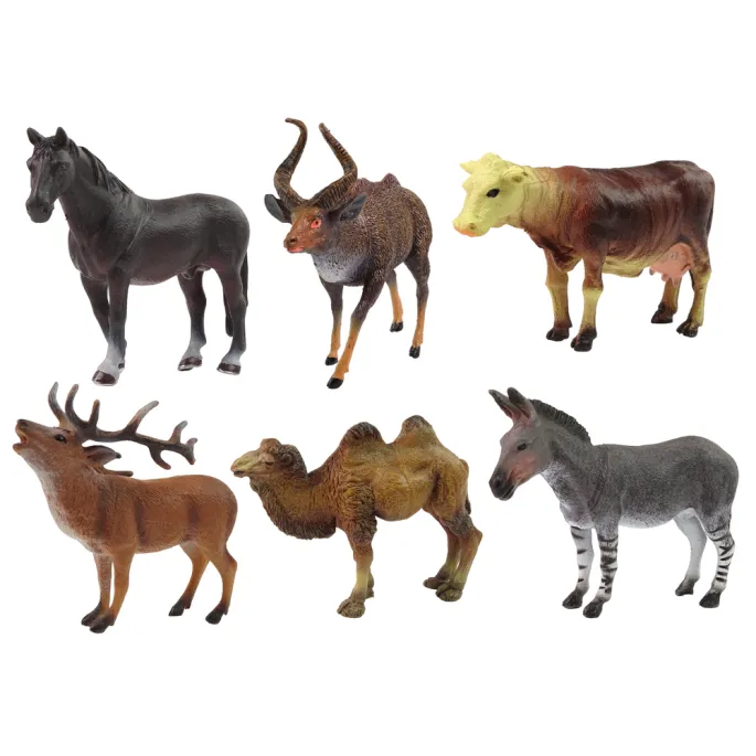 Realistyczne figurki jelenia, krowy, osła, konia, wielbłąda i kudu wielkiego