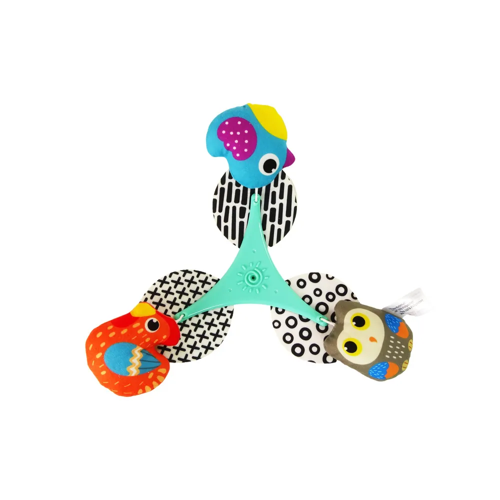 Zestaw karuzeli z kolorowymi ptaszkami do rozwoju zmysłów dziecka