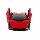 Auto R/C Lamborghini Sian FKP 37 w dynamicznej pozie na jasnym tle