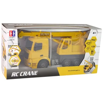 Ciężarówka dźwig zapakowana w pudełko z przezroczystą witrynką