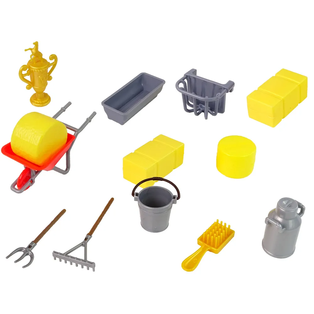 Zabawkowy wybieg dla koni z elementami stajni i zagrodą