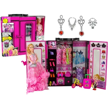 Lalka z garderobą i akcesoriami oraz kolorową szafą