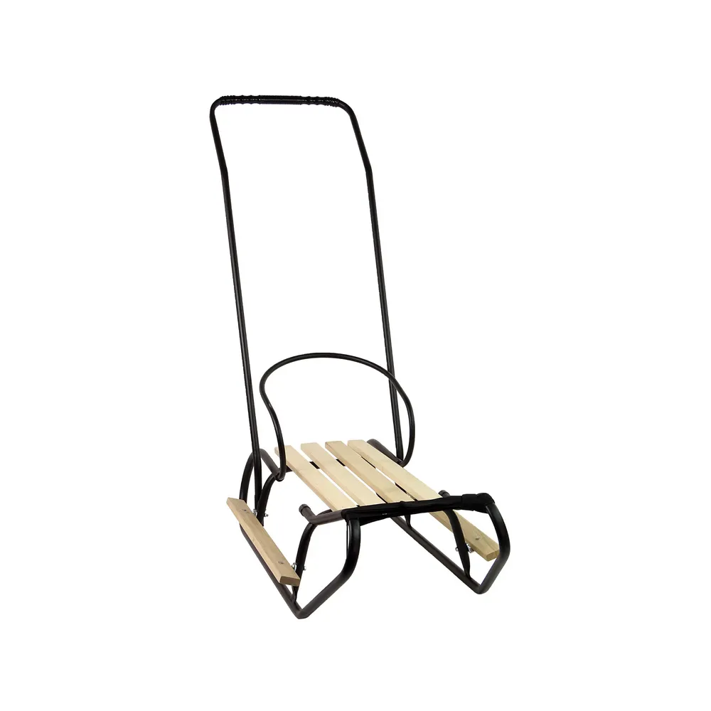 Drewniane siedzisko i pasek przy metalowych sankach dziecięcych