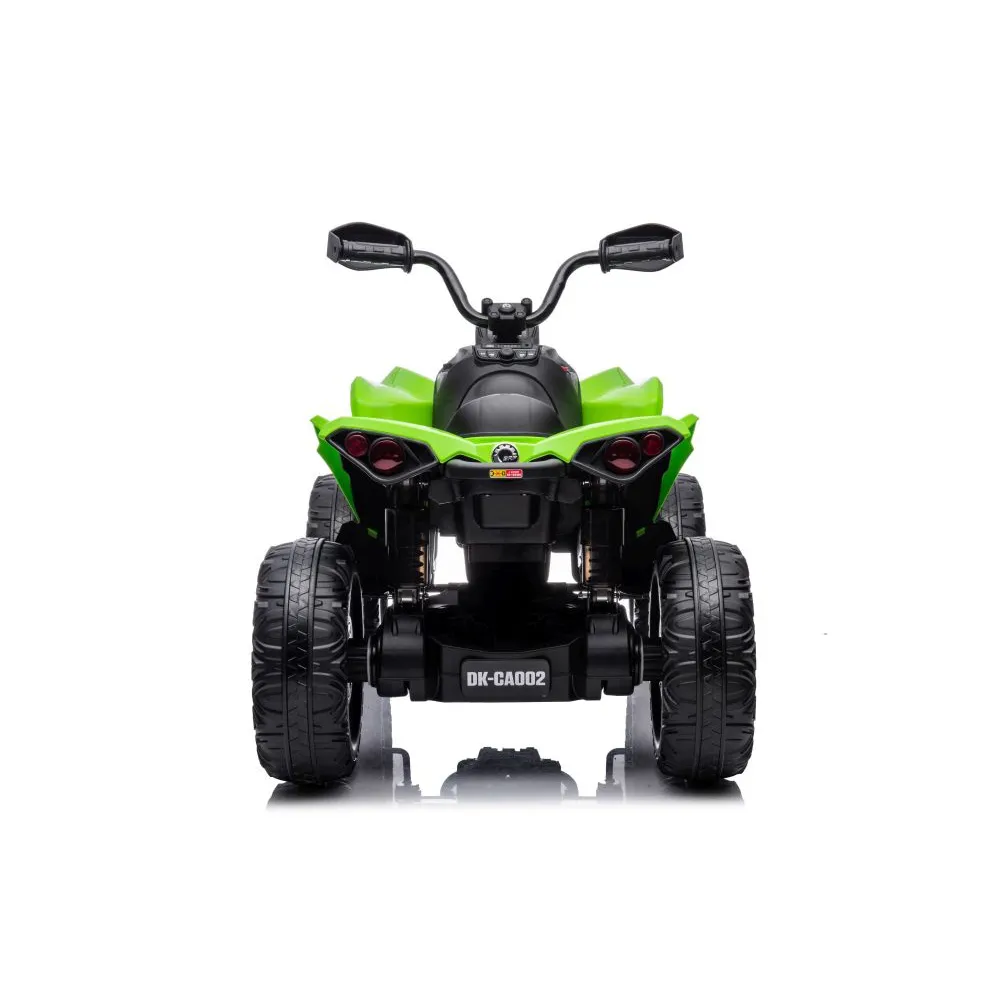 dziecko jadące na elektrycznym quadzie CAN-AM Renegate