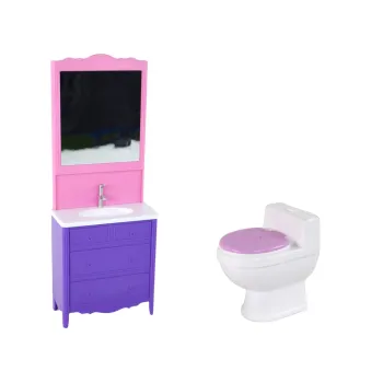 Różowy szlafrok i stylowe dodatki do pielęgnacji lalki