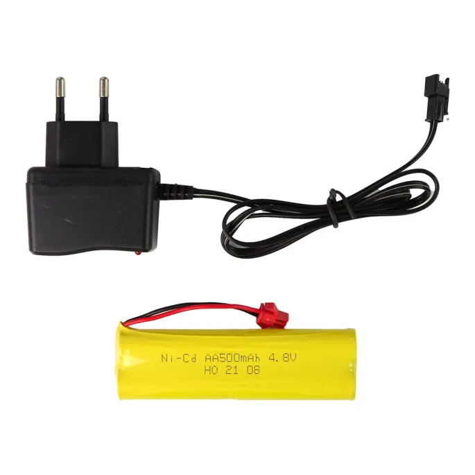 Duży traktor zabawkowy do zdalnego sterowania na podłodze