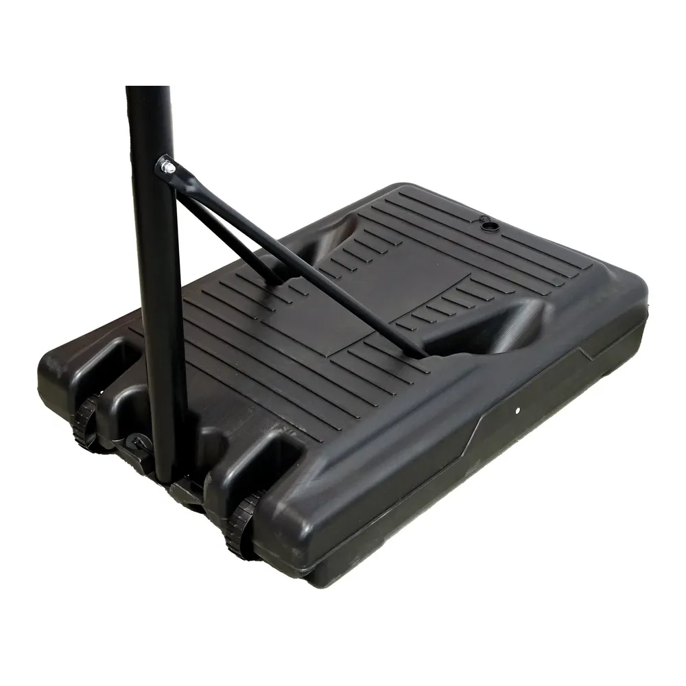 Czarny kosz do koszykówki na wytrzymałej podstawie z kółkami