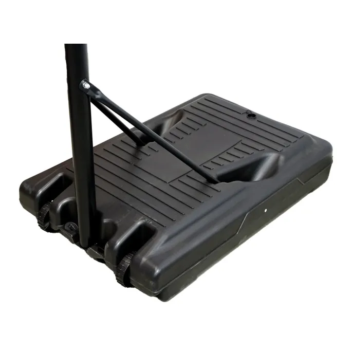 Czarny kosz do koszykówki na wytrzymałej podstawie z kółkami