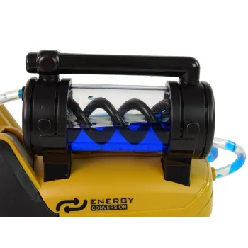 Widok z góry na całą zdalnie sterowaną koparkę żółtą