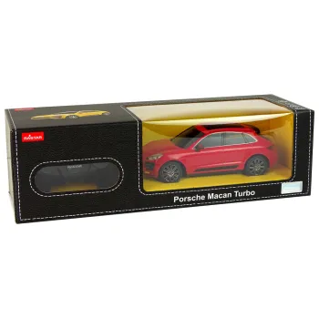 Zabawka R/C Porsche Macan Turbo 1:24 podczas jazdy po podłodze