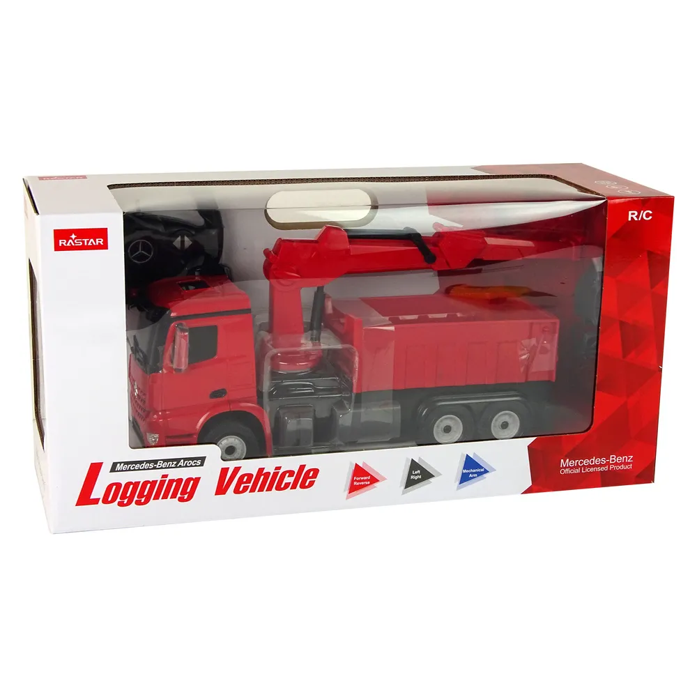 Zestaw: ciężarówka z chwytakiem, pilot i instrukcja widoczne w opakowaniu