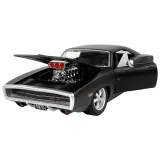 Czarny model Dodge Charger R/C na białym tle, widok z przodu