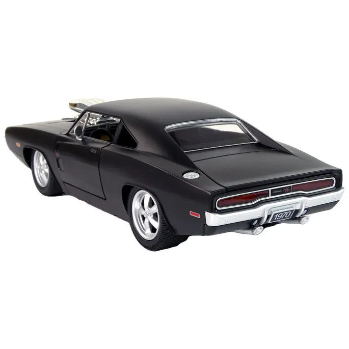 Gumowe koła Dodge Charger R/C 1:16 widoczne z boku auta