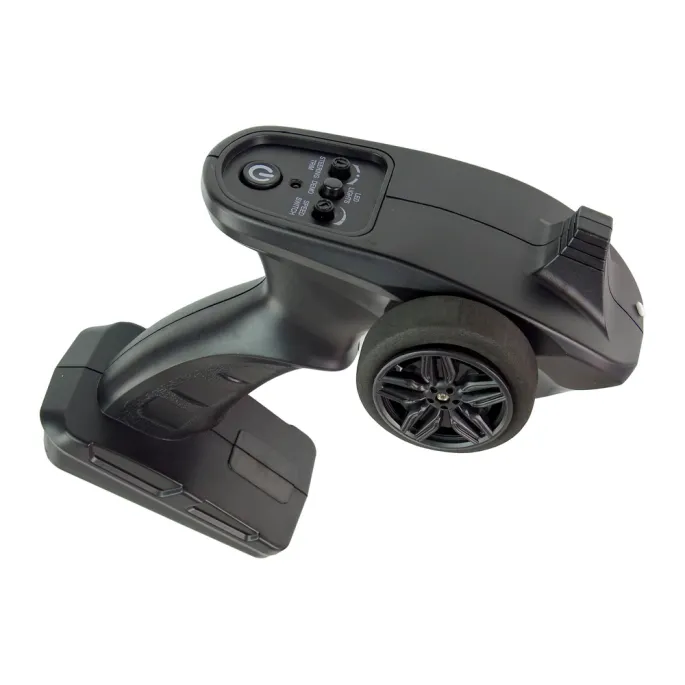 Widok na elegancką, czerwoną motorówkę RC podczas zabawy na jeziorze