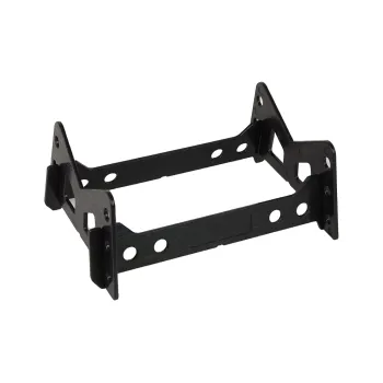 Nowoczesna motorówka R/C podczas dynamicznego manewru