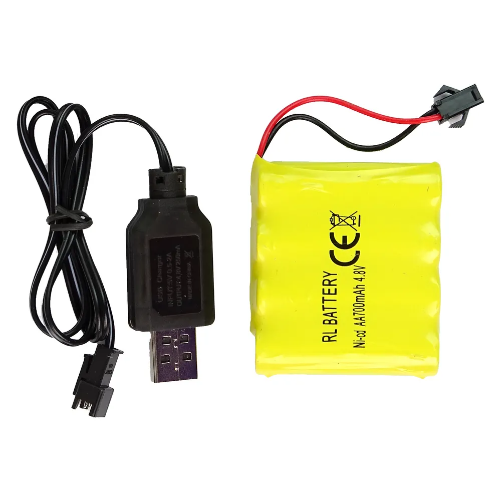 Samochód RC osiągający prędkość 20 km/h na zewnątrz