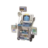 Stetoskop ze światłem i stanowisko medyczne zabawkowe – widok z boku