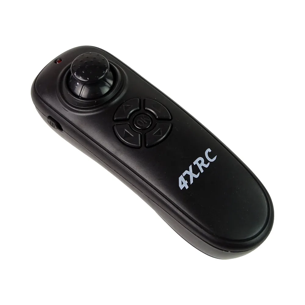 widok od boku na zdalnie sterowany model odrzutowca z pianki