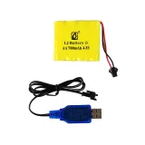 Zestaw: auto RC czarno-złote, pilot, akumulator oraz kabel ładowania