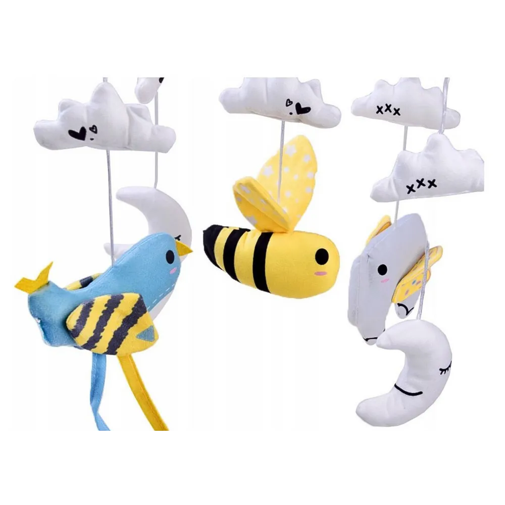 Łatwa w montażu karuzela z muzyką i zabawkami dla maluszka