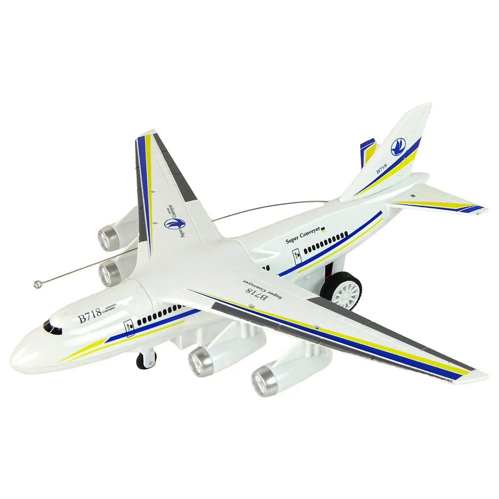 Zbliżenie na detale kadłuba samolotu pasażerskiego z przyciemnianymi szybami