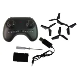 Zbliżenie na podświetlane śmigła w samolocie dronie RC