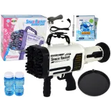 Czarny elektryczny pistolet do baniek mydlanych na jasnym tle