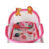 Przenośny bujaczek różowy z motywem zwierzątek do zabawy i snu